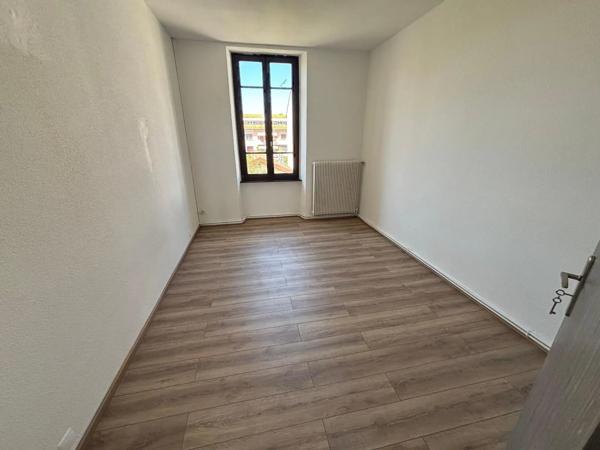 Appartement à louer 3 pièces 59.81m²
