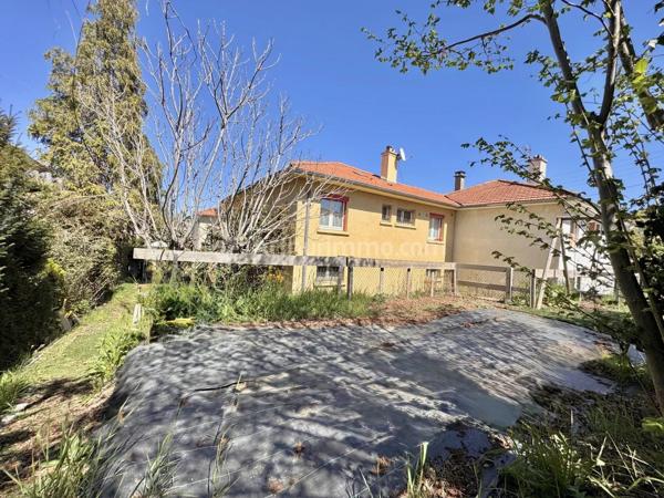 Vente                                                      Maison
                        
                     5 pièces                      100 m2                     à Cournon-d'Auvergne