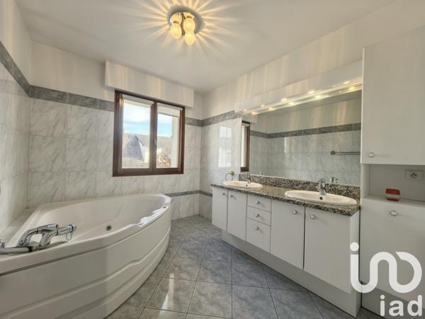 Maison à vendre 7 pièces 160 m² Ormesson-sur-Marne