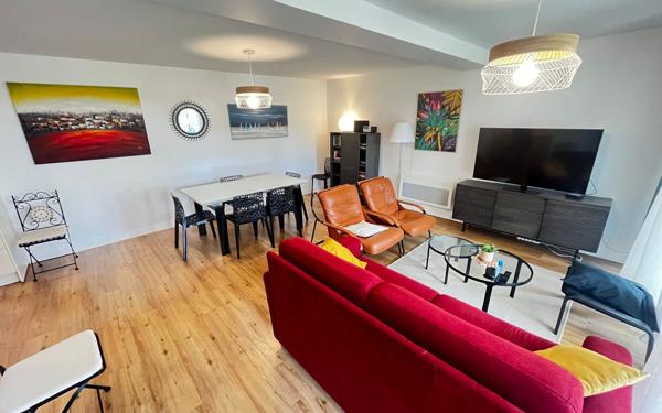 Appartement à vendre    3 pièces • 70,19 m2 Dax