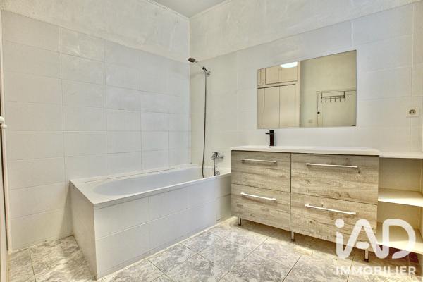 Immeuble à vendre 138,33 m² La Ciotat