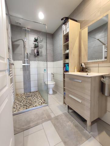 Maison rénovée, au calme