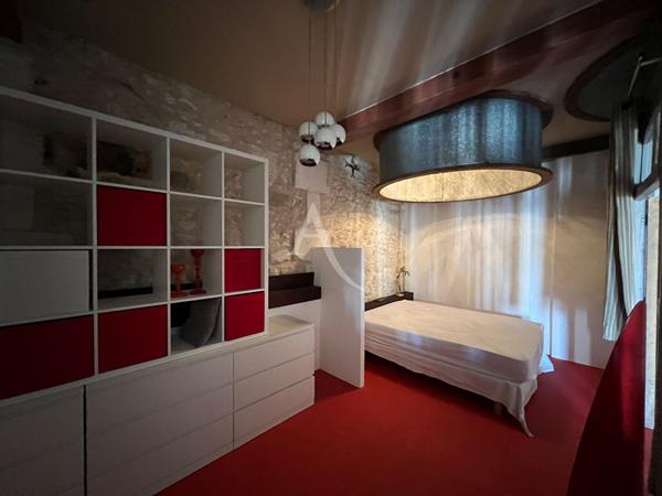 Appartement meublé sur Mortagne/Gironde vue imprenable sur le port