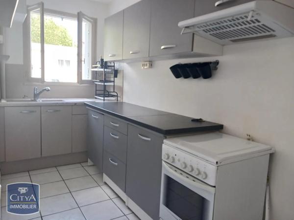 Appartement à louer 2 pièces 44.35m² Blois (41000)