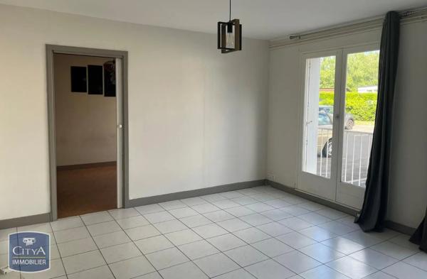 Appartement à louer 2 pièces 44.35m² Blois (41000)