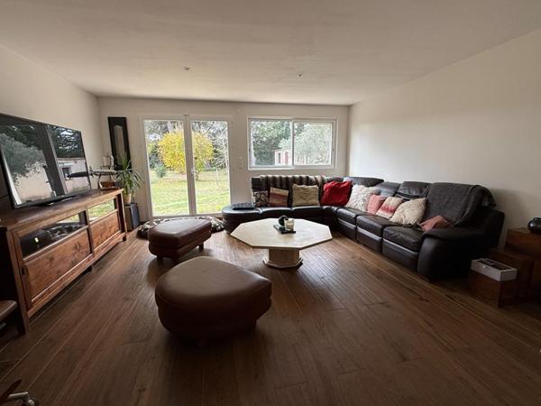 Maison Arles 7 pièce(s)  2 logements - terrain 6500m2