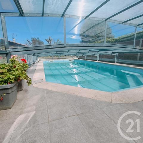 Maison à vendre  8 pièces - 184,86 m 2   TALENCE  - 33