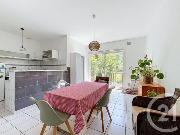 Maison à vendre  8 pièces - 184,86 m 2   TALENCE  - 33