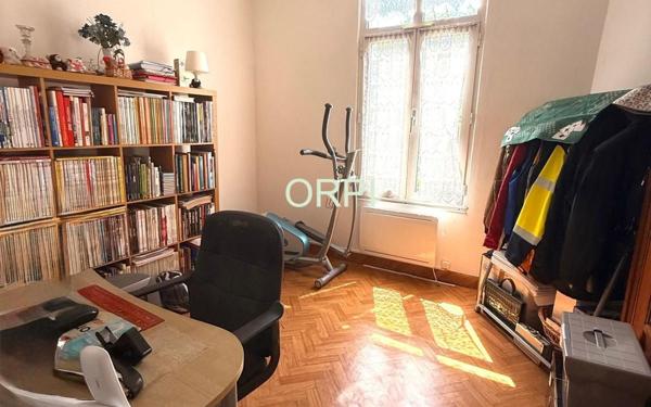 Maison à vendre    3 pièces • 57,88 m2 Vitry-sur-Seine