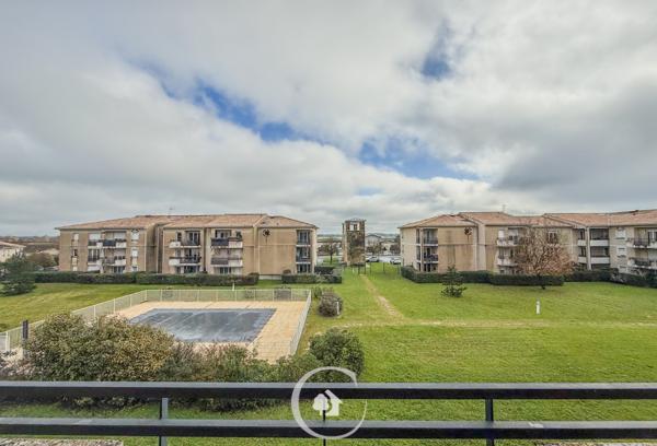 Parempuyre (33290) APPARTEMENT T3 MEUBLEE - 2 CHAMBRES - PARKING - PISCINE