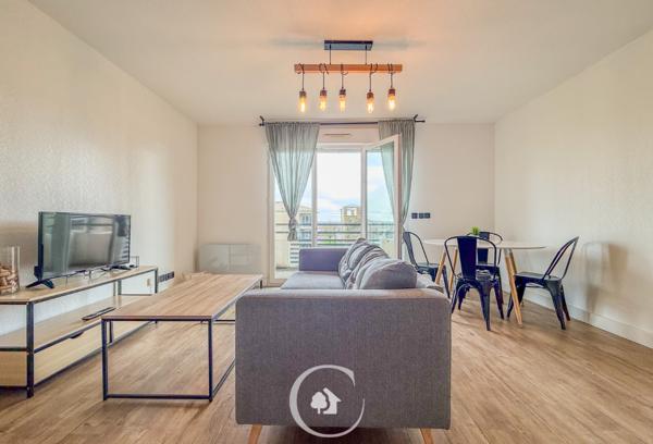 Parempuyre (33290) APPARTEMENT T3 MEUBLEE - 2 CHAMBRES - PARKING - PISCINE