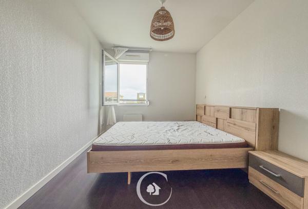 Parempuyre (33290) APPARTEMENT T3 MEUBLEE - 2 CHAMBRES - PARKING - PISCINE