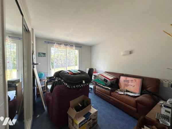 A VENDRE PLOEREN Limite VANNES : MAISON DE PLAIN PIED SUR JARDIN CLOS 930 m²
