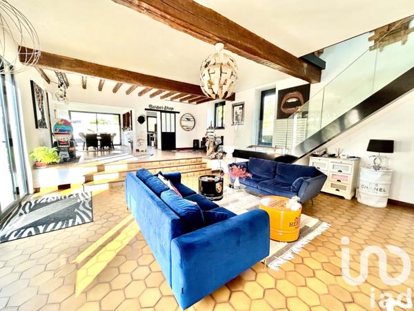 Maison à vendre 12 pièces 235 m² Achères-la-Forêt