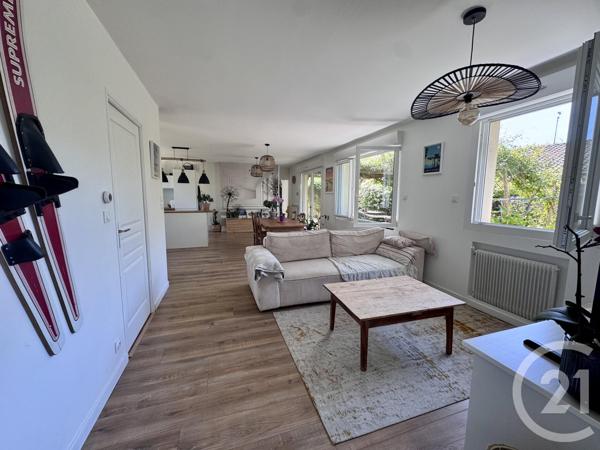 Maison à vendre  4 pièces - 92 m 2   HOURTIN  - 33
