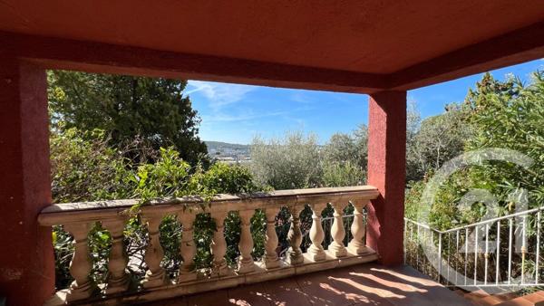 Maison à vendre  6 pièces - 183 m2 LA VALETTE DU VAR - 83