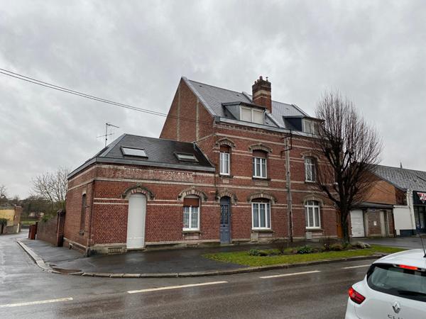 Maison de ville à vendre à Saint Quentin - 6 chambres, 205 m²