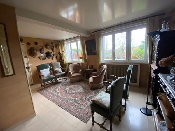 Maison de ville à vendre à Saint Quentin - 6 chambres, 205 m²