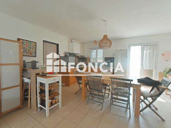 Location Maison 3 pièces 73 m² - 23 CHEMIN MAISON ROUGE Jonzac 17500