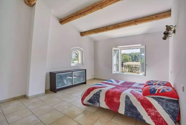 Meyrargues (13650) magnifique bastide 15mn d'Aix en Provence