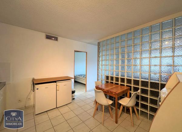 Appartement à louer 2 pièces 34.71m² Marseille (13005)