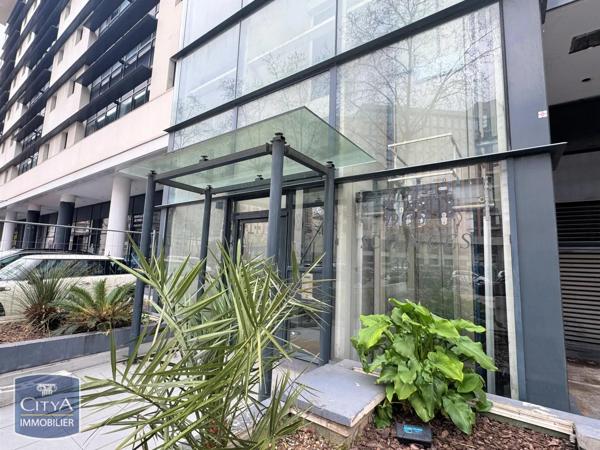 Appartement à louer 2 pièces 34.71m² Marseille (13005)