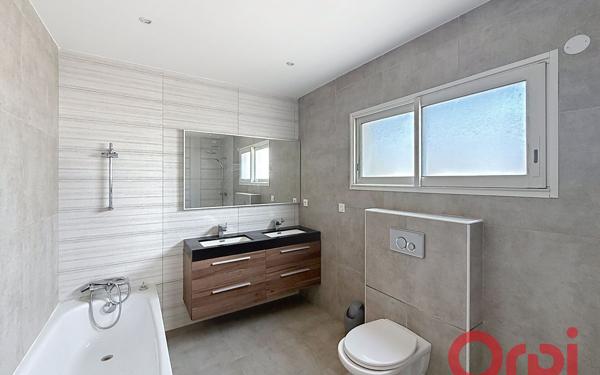 Maison à louer    4 pièces • 114 m2 Pia