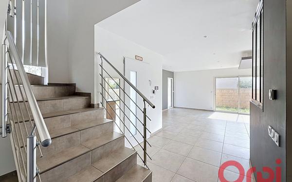 Maison à louer    4 pièces • 114 m2 Pia
