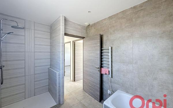 Maison à louer    4 pièces • 114 m2 Pia