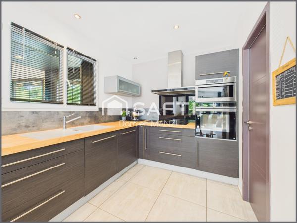 MAISON T6 AVEC GARAGE