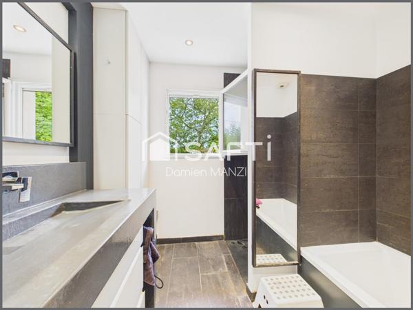 MAISON T6 AVEC GARAGE