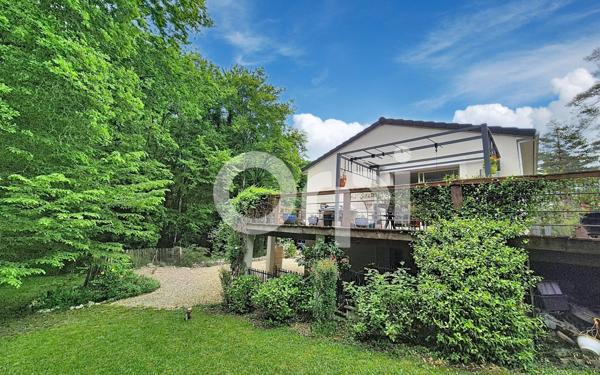 Maison à vendre    7 pièces •  Notre-Dame-de-Sanilhac