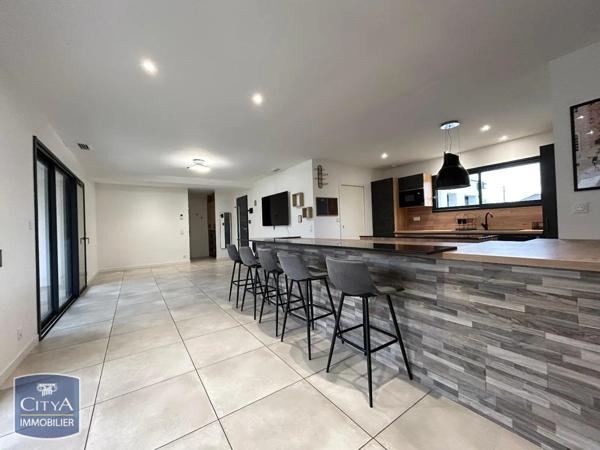 Maison à louer 4 pièces 111.7m²