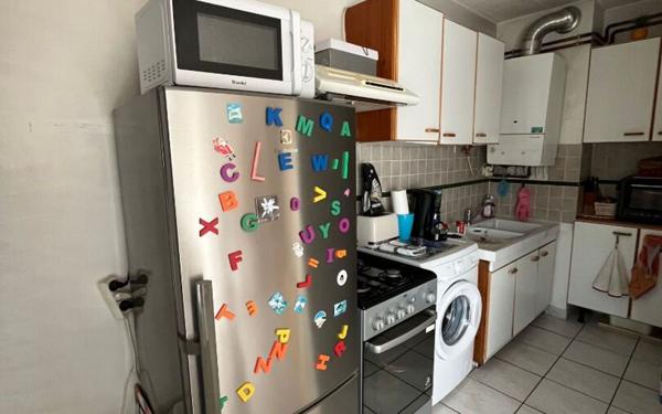 Appartement à vendre    2 pièces •  Bordeaux