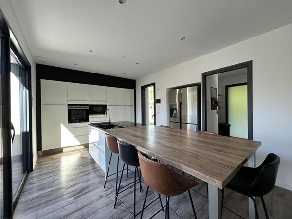 Maison La Chapelle Basse Mer 7 pièce(s) 190 m2