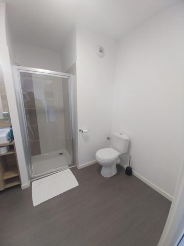 studio proche Saulcy avec balcon, faible charge et taxe fonc