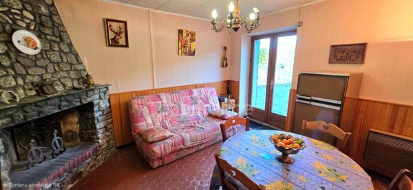 À VENDRE — Charmante maison de village avec terrasse panoramique 20244 CAMBIA