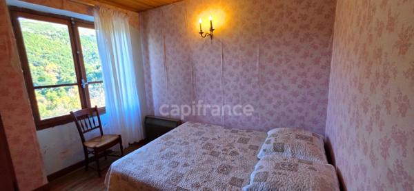 À VENDRE — Charmante maison de village avec terrasse panoramique 20244 CAMBIA