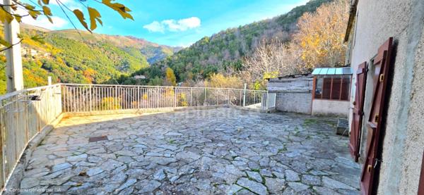 À VENDRE — Charmante maison de village avec terrasse panoramique 20244 CAMBIA