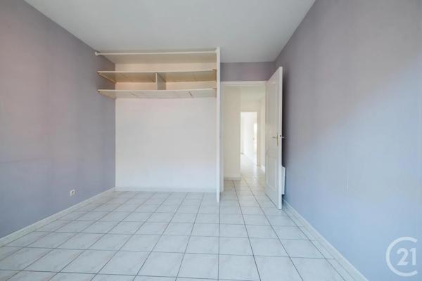 Appartement F2 à vendre  2 pièces - 56,36 m 2   NICE  - 06