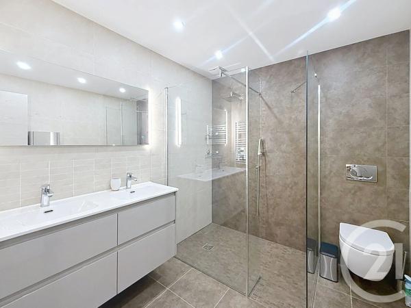 Maison à vendre  6 pièces - 210,73 m 2   CAGNES SUR MER  - 06
