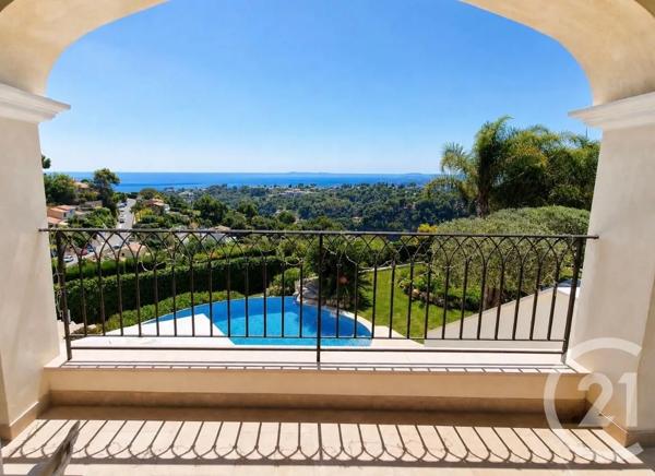 Maison à vendre  6 pièces - 210,73 m 2   CAGNES SUR MER  - 06