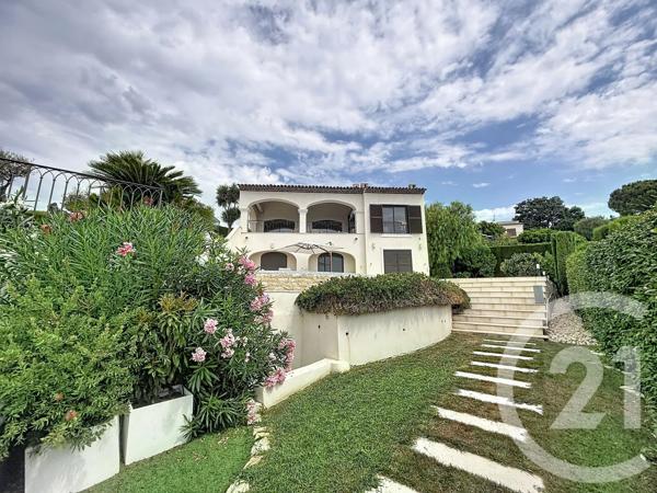 Maison à vendre  6 pièces - 210,73 m 2   CAGNES SUR MER  - 06