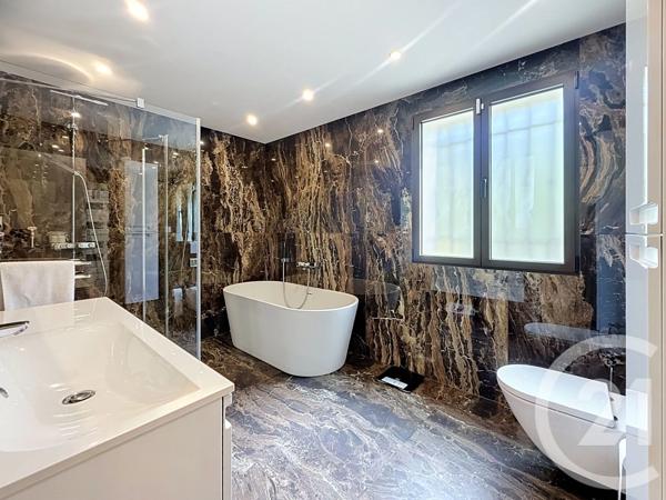 Maison à vendre  6 pièces - 210,73 m 2   CAGNES SUR MER  - 06