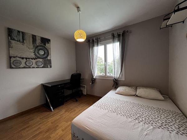 Maison à vendre Saint Pierre du Mont 3 chambres et 1 bureau garage Piscine