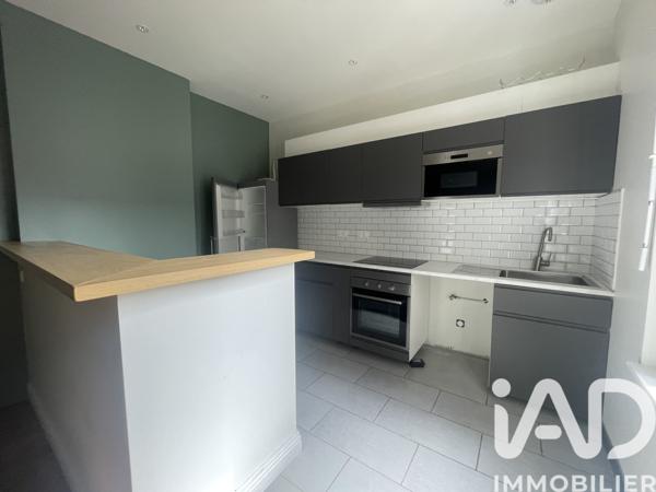 Location appartement 4 pièces 83 m² Saint-Priest-en-Jarez