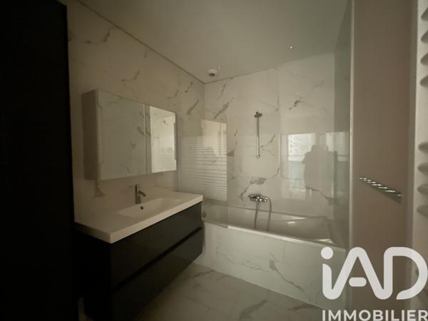 Location appartement 4 pièces 83 m² Saint-Priest-en-Jarez