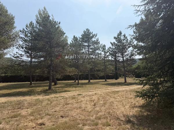 A vendre Terrain à bâtir à Ménerbes