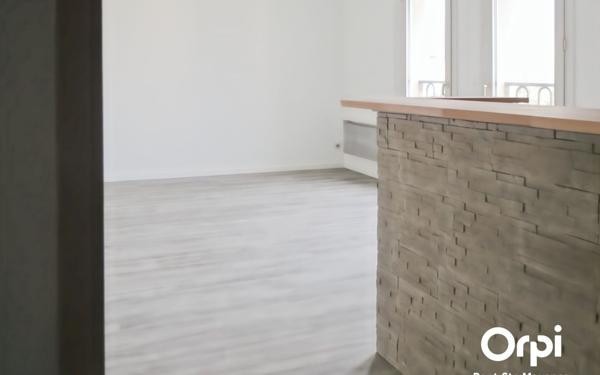 Appartement à vendre    1 pièce •  Pont-Sainte-Maxence