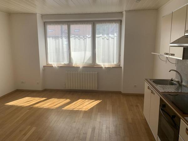Location 2 Pieces 43 54390 Frouard 3664